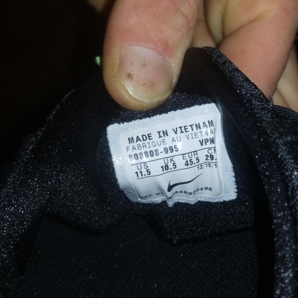 Nice nike sneaker size 11.5 - Picture 5 of 5